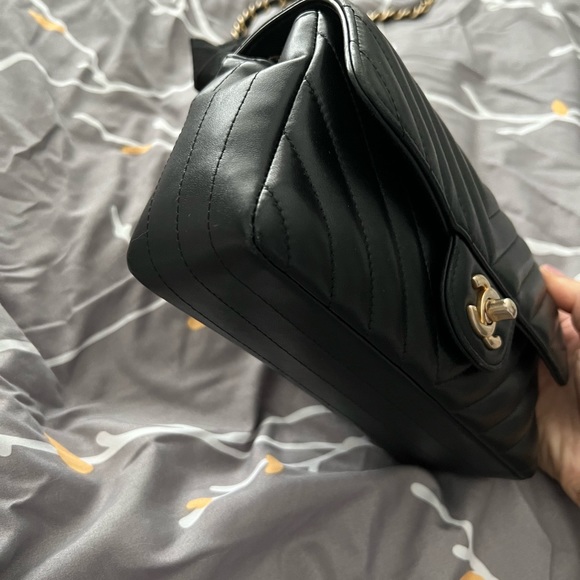 SOLD! CHANEL MINI RECTANGLE - Picture 2 of 6